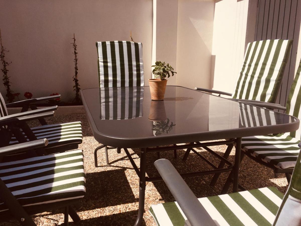 Acogedora Casa Con Patio En El Tiemblo Apartment Екстериор снимка